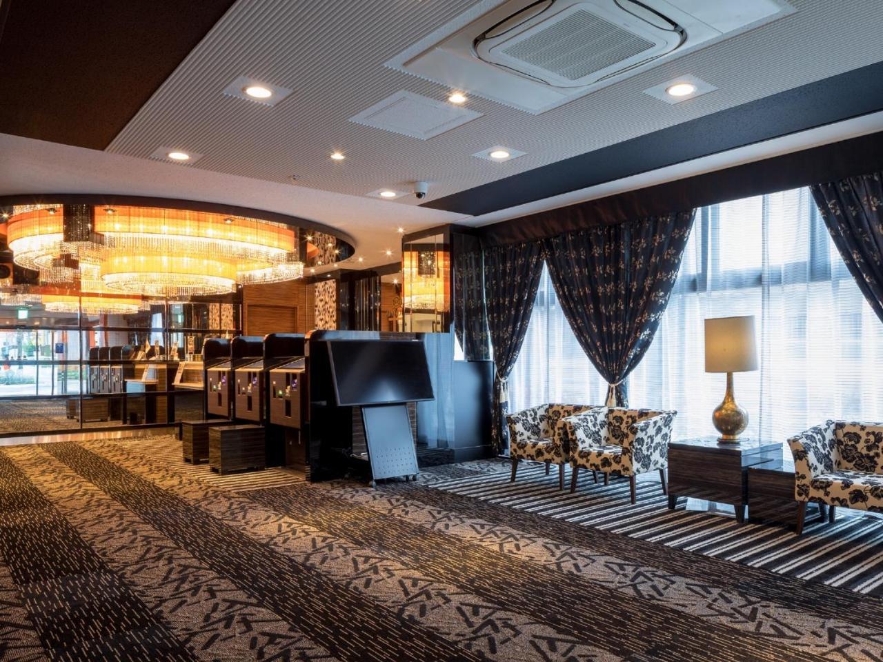 Apa Hotel Okayama Ekimae Exterior foto